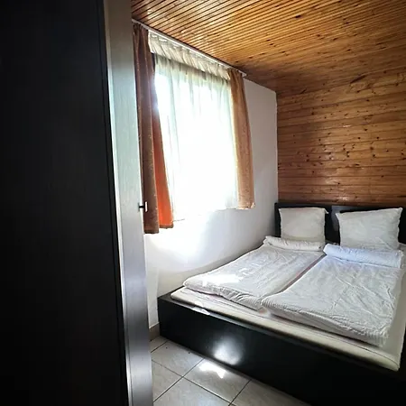 Chalet Retro Lakefront House With A Dock Balatonvilagos