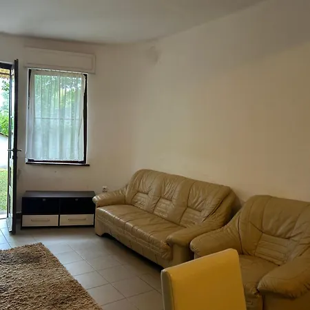 Retro Lakefront House With A Dock * Balatonvilágos