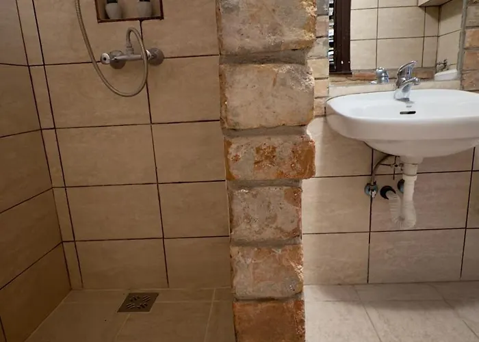 Retro Lakefront House With A Dock *