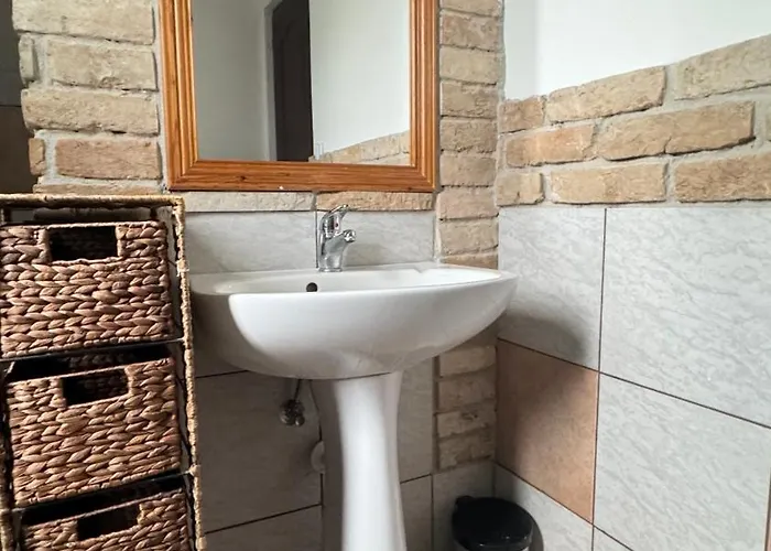 Chalet Retro Lakefront House With A Dock *