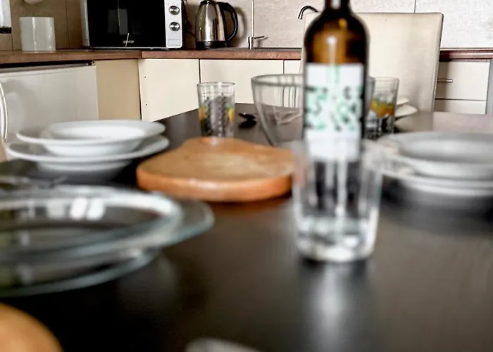 シャレー Retro Lakefront House With A Dock